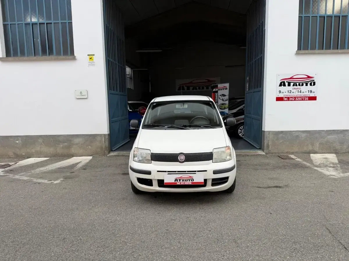 Usata Fiat Panda Classica 75 CV (55 kW) 2012 Bianco Utilitaria