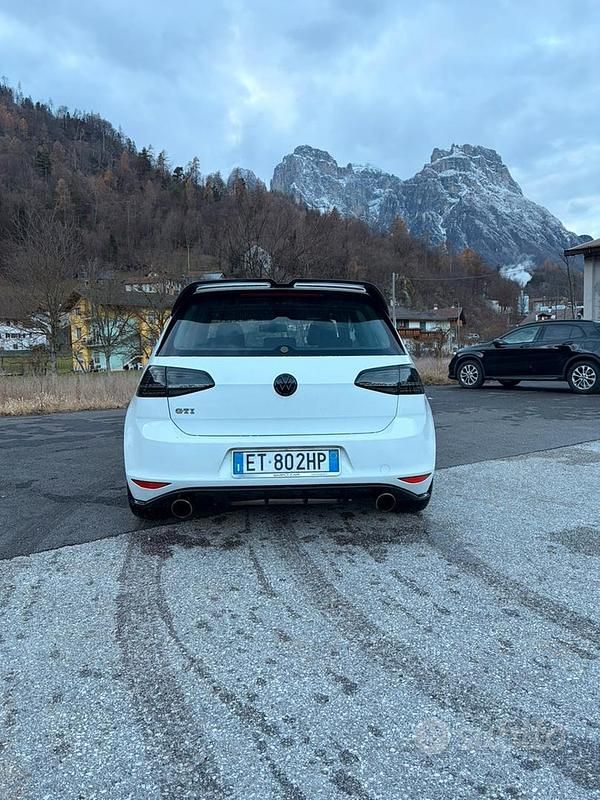 Usata VW Golf VII GTI 230 CV (169 kW) 2014 Bianco Berlina