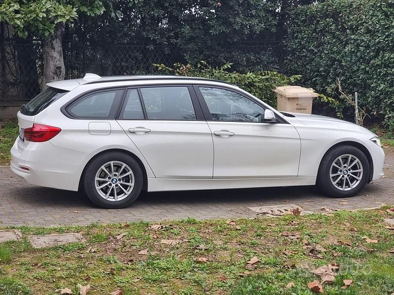 Usata BMW 318 Advantage 150 CV (110 kW) 2018 Bianco Station wagon