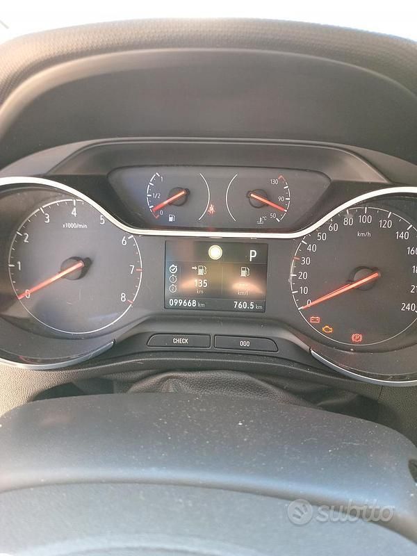 Bianco Usata 2019 Opel Crossland X SUV | 12.500 € - Immagine 1/4