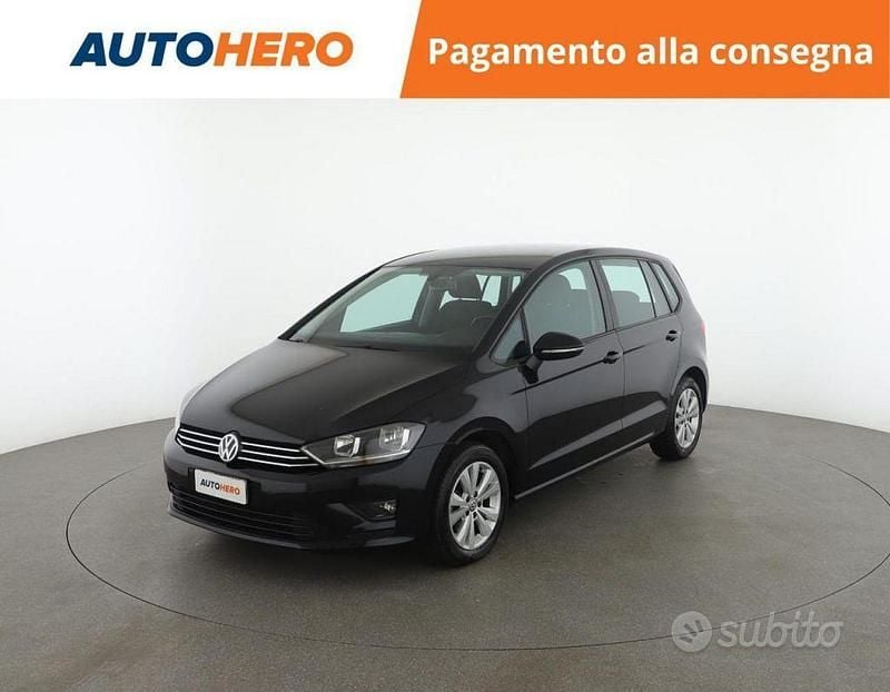 Usata VW Golf Sportsvan Comfortline 110 CV (80 kW) 2015 Nero Monovolume