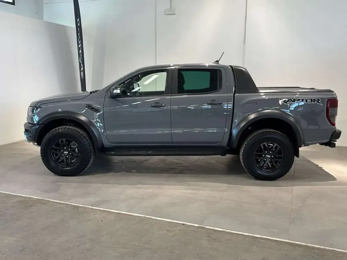 Usata Ford Ranger Raptor 213 CV (156 kW) 2022 Grigio Pick-up