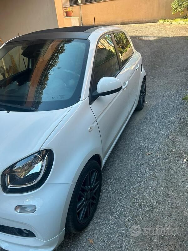 Usata 2017 Smart ForFour Brabus Due volumi | 16.500 € (Cara) - Immagine 1/4