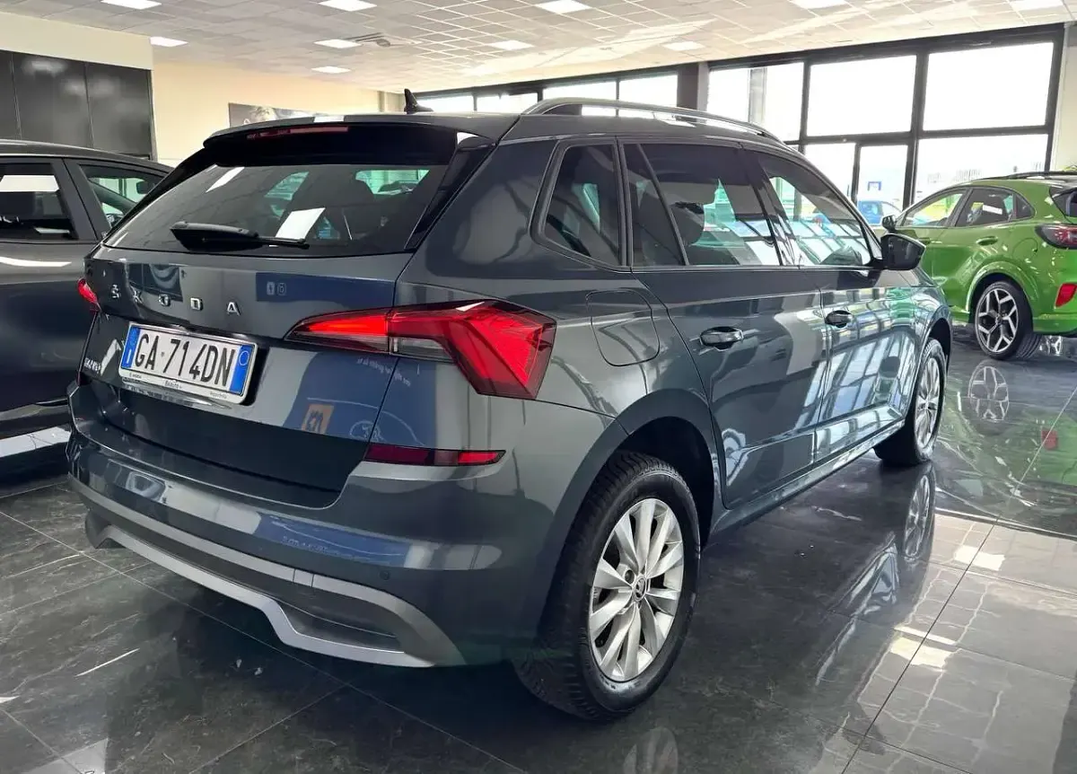 Usata Skoda Kamiq Style 116 CV (85 kW) 2020 Grigio SUV