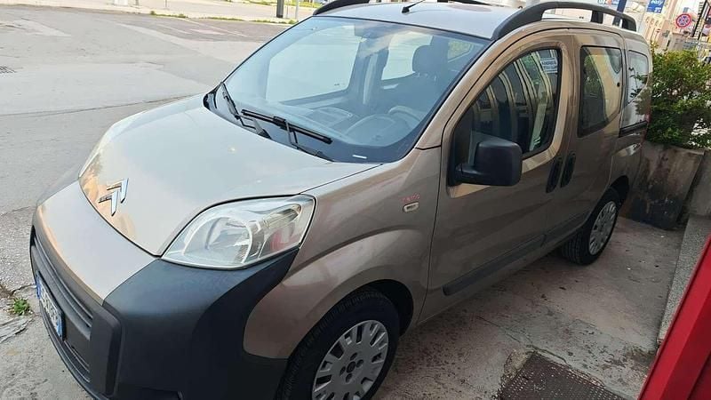Usata Citroën Nemo 68 CV (50 kW) 2010 Marrone Monovolume