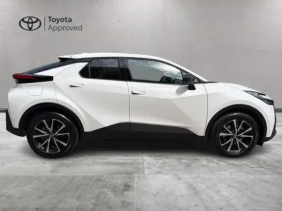 Usata Toyota C-HR Eco 2024 Super white SUV