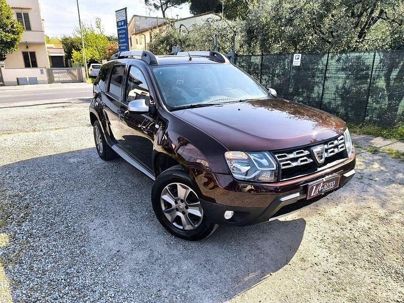 Usata Dacia Duster Lauréate 115 CV (84 kW) 2017 Bordeaux SUV