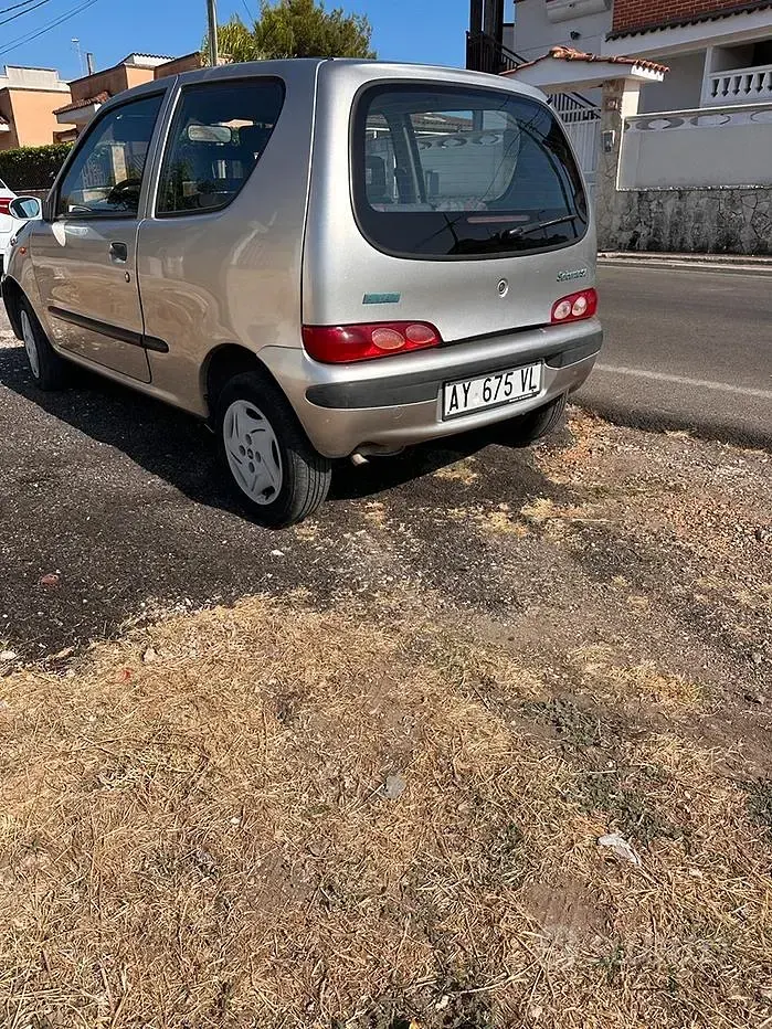 Usata Fiat 600 39 CV (28 kW) 1998 Utilitaria