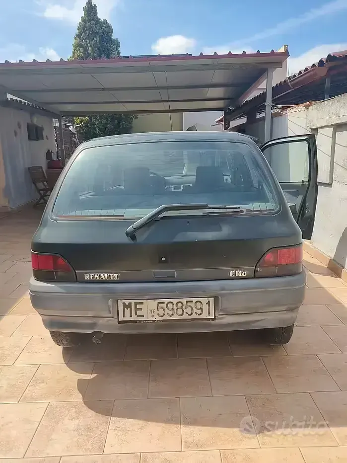 Usata Renault Clio 58 CV (42 kW) 1992 Utilitaria