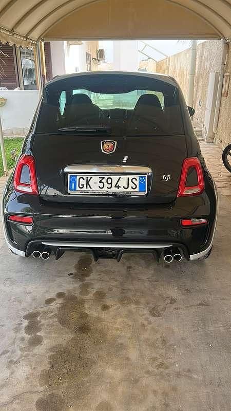 Usata Abarth 695 179 CV (131 kW) 2021 Nero Utilitaria