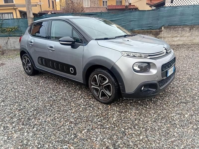 Usata Citroën C3 Shine 100 CV (73 kW) 2018 Grigio Berlina