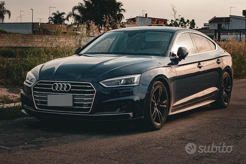 Usata Audi A5 S-Line 190 CV (139 kW) 2019 Blu Coupé