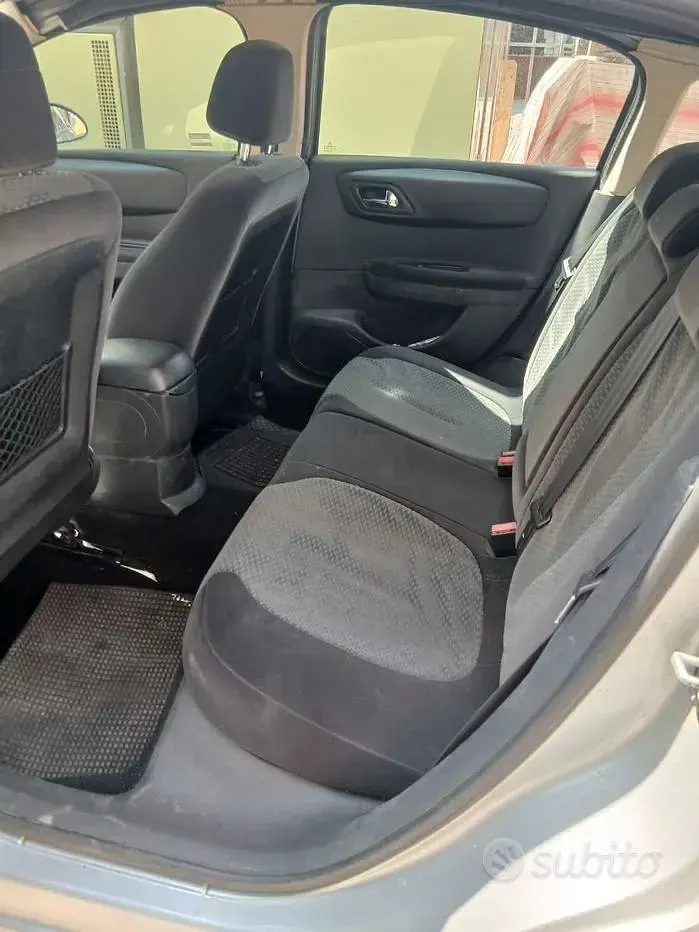 Usata Citroën C4 88 CV (64 kW) 2006 Berlina