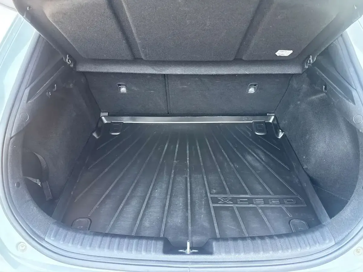 Usata Kia XCeed 136 CV (100 kW) 2021 Bianco SUV
