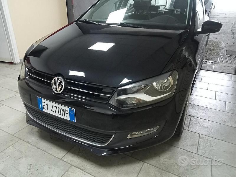 Usata VW Polo 90 CV (66 kW) 2014 Nero Berlina