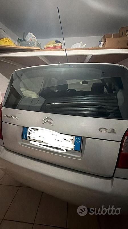Usata Citroën C2 60 CV (44 kW) 2005 Grigio Utilitaria
