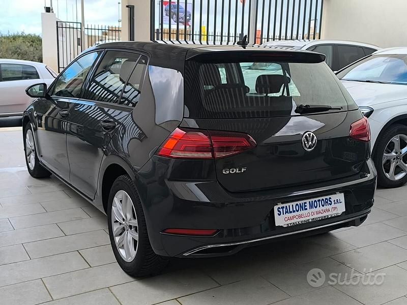 Usata VW Golf VII Business 115 CV (84 kW) 2019 Grigio Berlina
