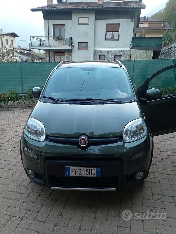 Usata Fiat Panda 4x4 85 CV (62 kW) 2015 Verde Utilitaria