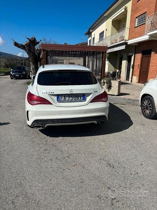 Usata Mercedes CLA220 Premium 2015 Bianco Berlina