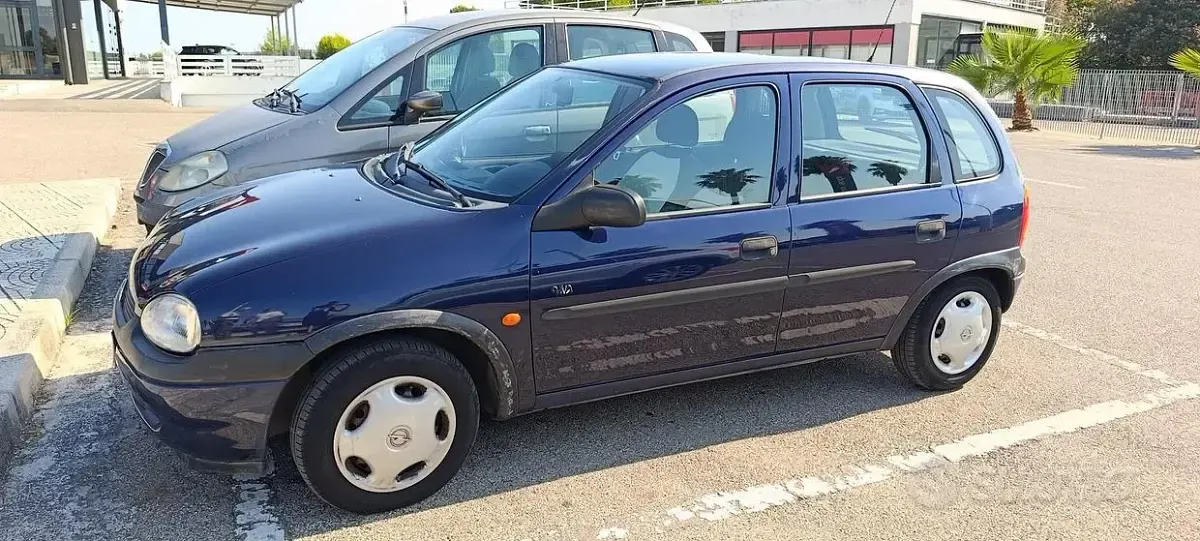 Usata Opel Corsa 54 CV (39 kW) 1999 Berlina