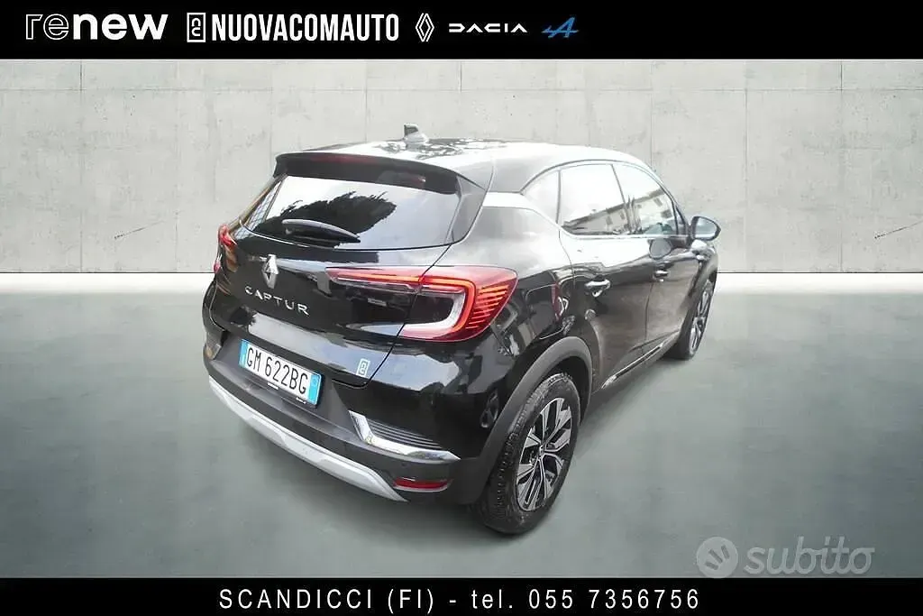 Second-hand Renault Captur Techno 91 CP (66 kW) 2023 Negru SUV