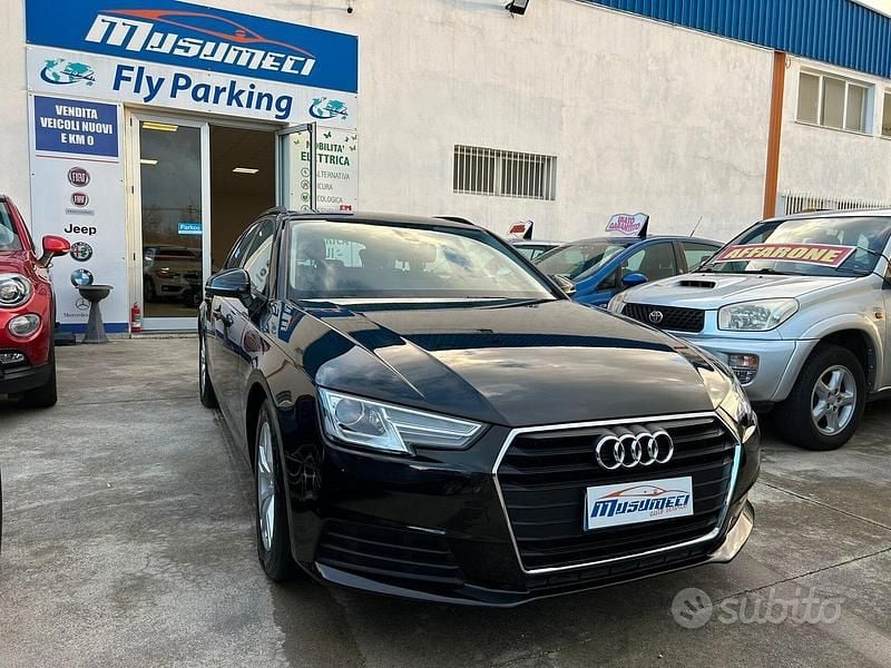 Usata Audi A4 150 CV (110 kW) 2018 Nero Station wagon