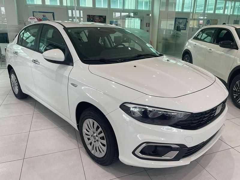 Bianco Nuova 2025 Fiat Tipo S Tre volumi | 16.100 € (Ottimo prezzo) - Immagine 1/4