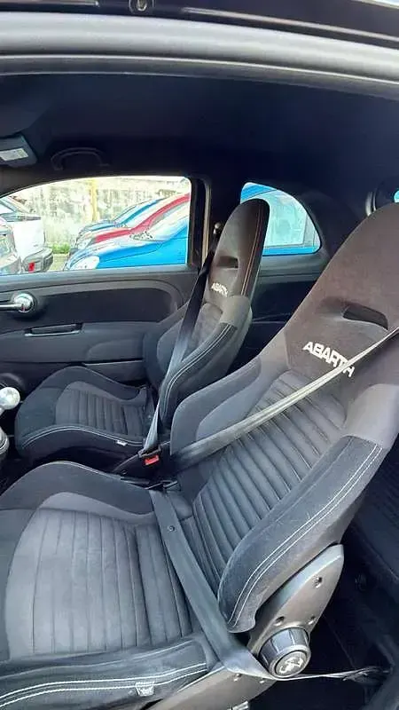 Usata Abarth 695 Turismo 179 CV (131 kW) 2023 Nero Utilitaria