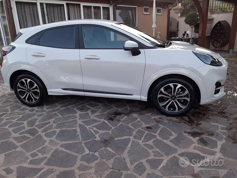 Bianco Usata 2020 Ford Puma Due volumi | 16.500 € (Buon prezzo) - Immagine 1/4