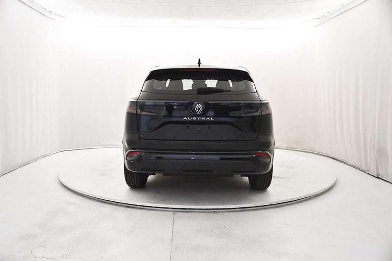 Nuova Renault Austral Evolution 131 CV (96 kW) 2025 Nero etoile SUV