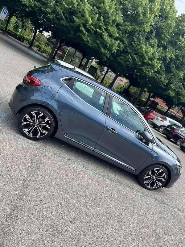 Usata Renault Clio V R.S. 91 CV (66 kW) 2022 Blu/azzurro Berlina