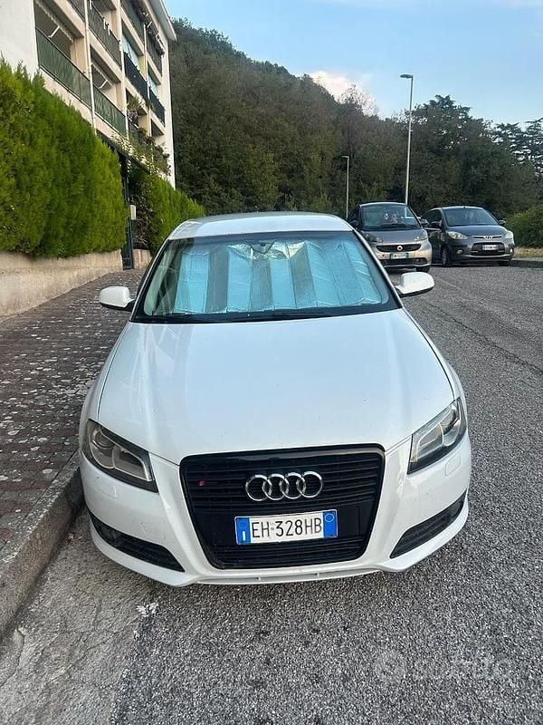 Usata Audi A3 102 CV (75 kW) 2011 Bianco Utilitaria