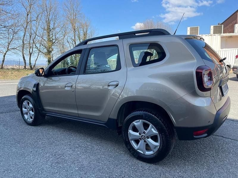 Usata Dacia Duster 114 CV (83 kW) 2020 Oro SUV