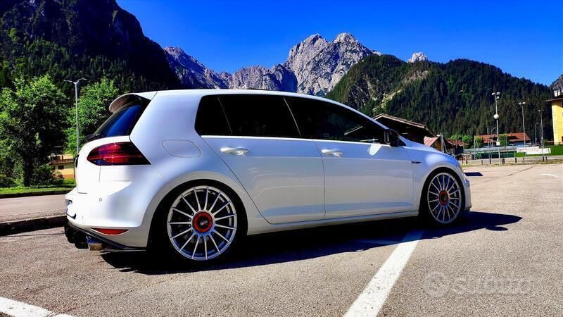 Usata VW Golf VII 230 CV (169 kW) 2016 Bianco Berlina