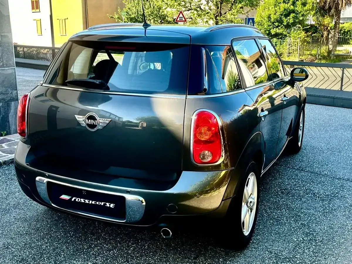 Usata Mini One D Countryman 90 CV (66 kW) 2011 Grigio SUV