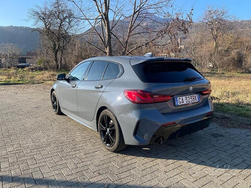 Usata BMW 116 M Sport 116 CV (85 kW) 2020 Grigio Utilitaria