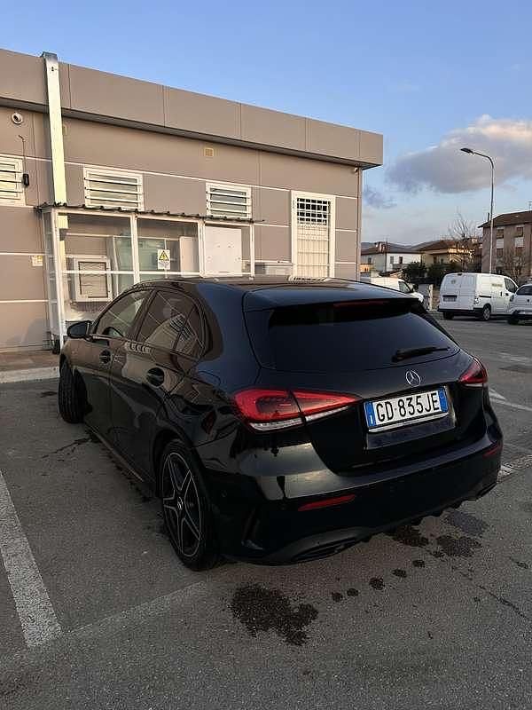 Usata Mercedes A180 Premium 116 CV (85 kW) 2021 Berlina