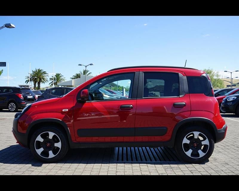 Usata Fiat Panda Cross Cross 69 CV (50 kW) 2024 Rosso Utilitaria