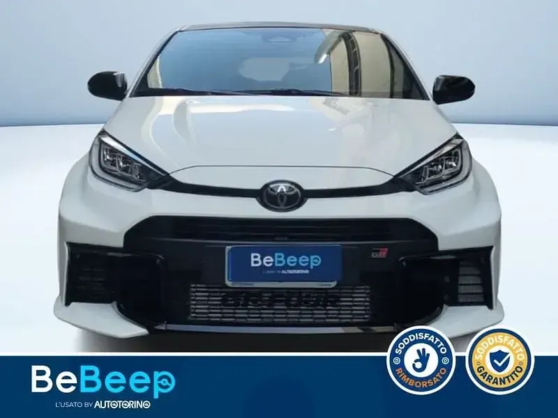 Usata Toyota Yaris 280 CV (205 kW) 2025 Bianco Utilitaria