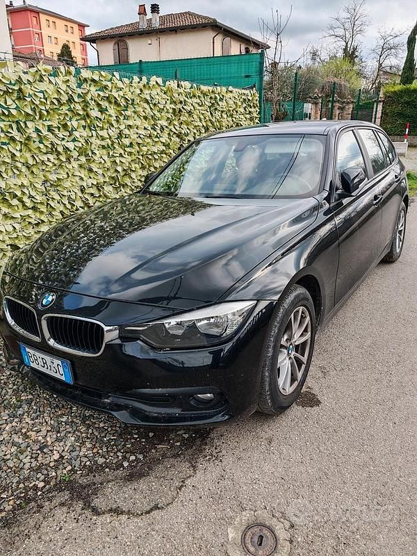 Usata BMW 318 2016 Nero Station wagon