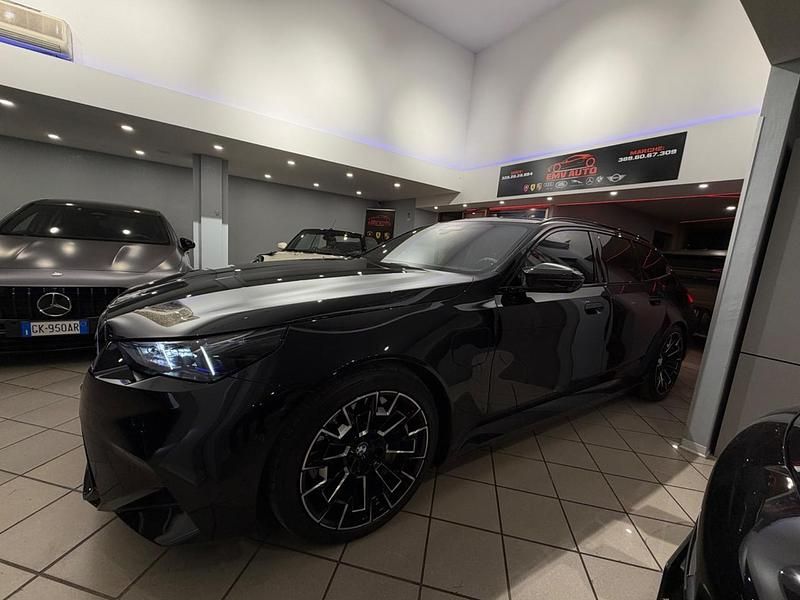 Usata BMW M5 727 CV (534 kW) 2025 Nero Station wagon