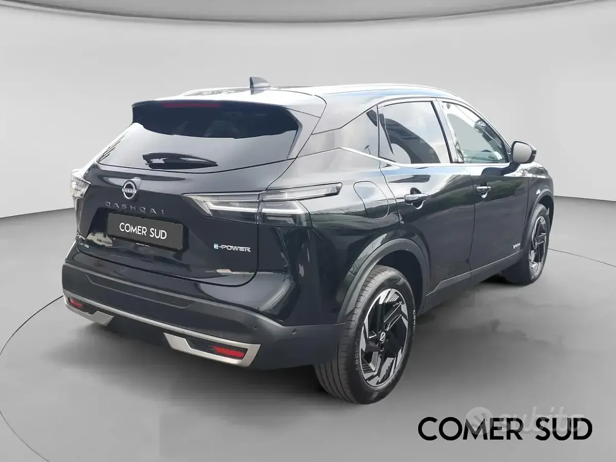 Usata Nissan Qashqai N-Connecta 158 CV (116 kW) 2025 Pearl black SUV