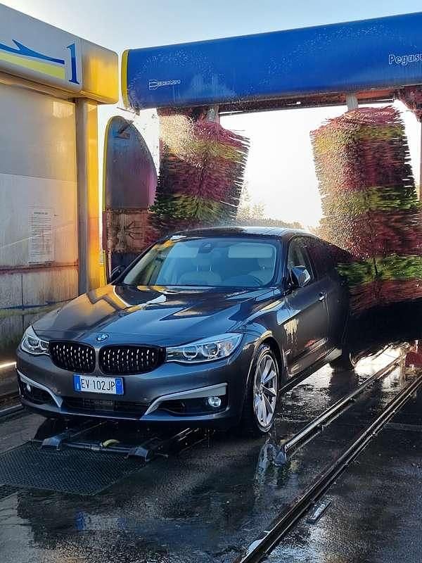 Usata BMW 325 Gran Turismo Comfort Edition 218 CV (160 kW) 2014 Berlina