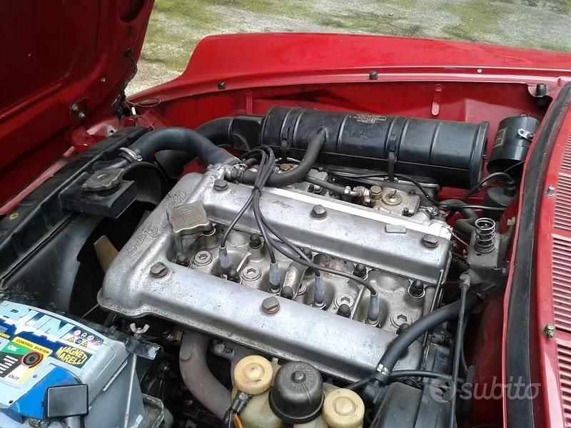 Usata Alfa Romeo Spider 1970 Rosso Cabrio