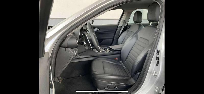 Usata Alfa Romeo Giulia Super 200 CV (147 kW) 2017 Berlina