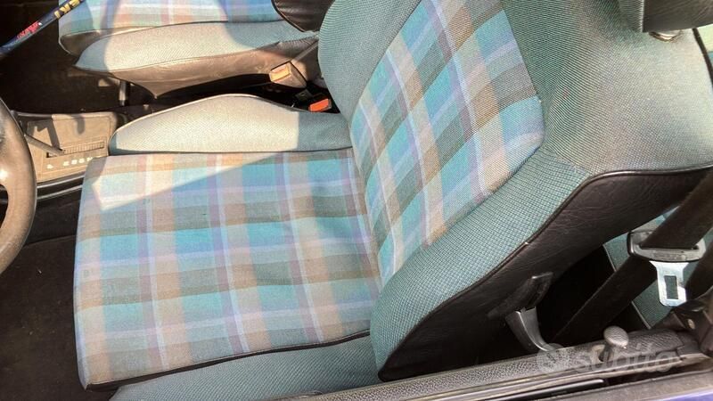 Usata VW Golf Cabriolet Coast 99 CV (72 kW) 1990 Blu/azzurro Cabrio