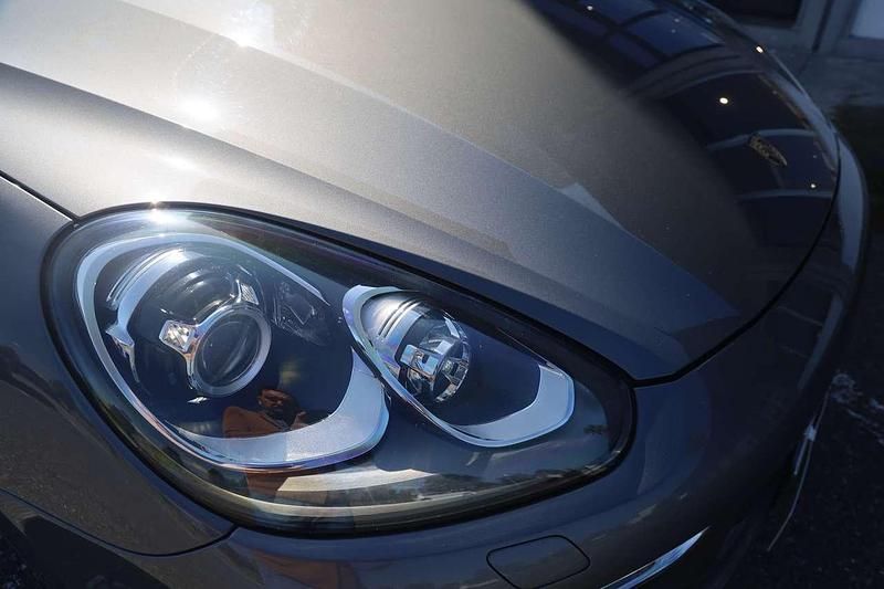 Usata Porsche Cayenne 250 CV (183 kW) 2015 Argento SUV