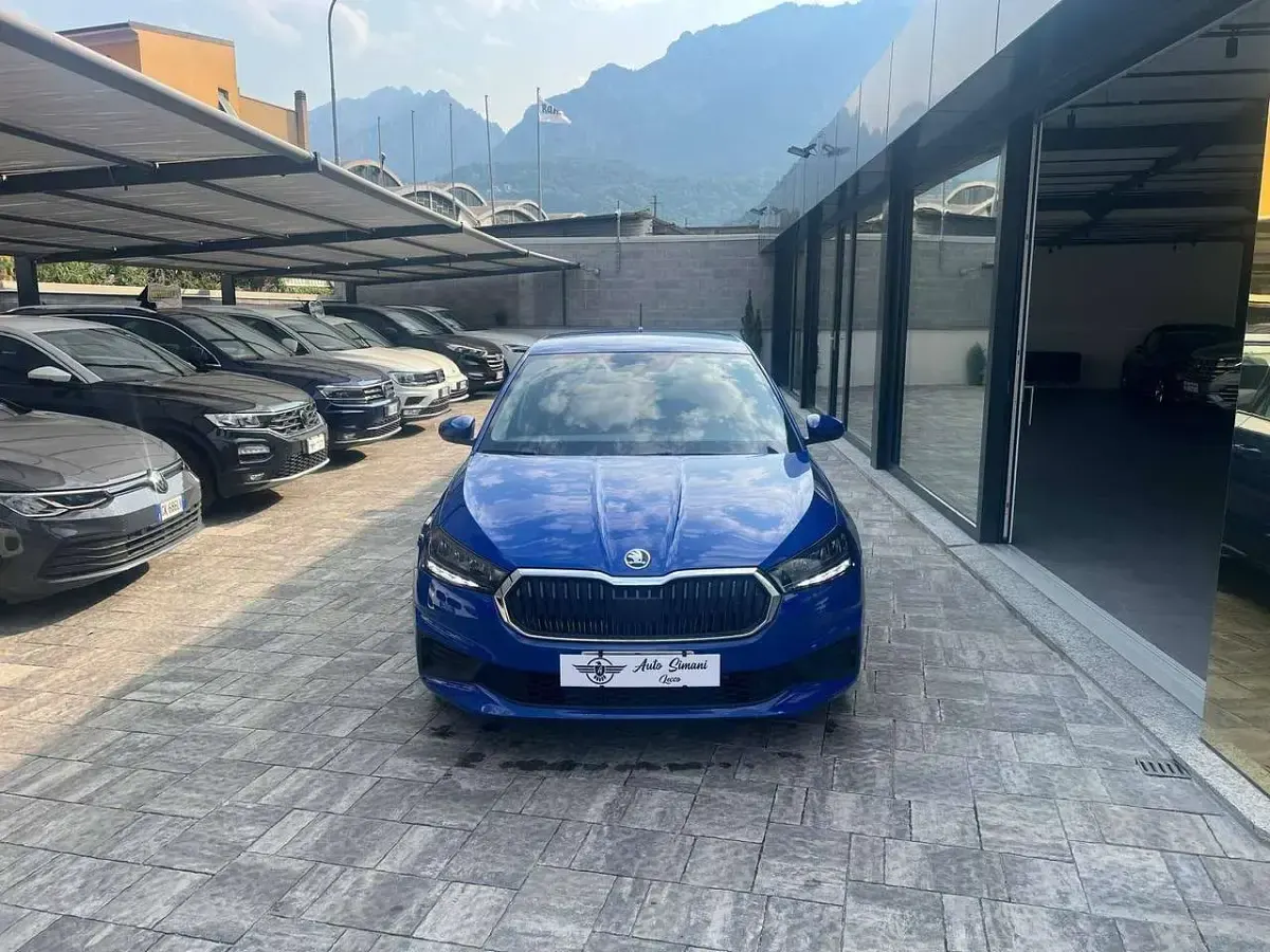 Usata Skoda Fabia Ambition 65 CV (47 kW) 2023 Blu/azzurro Utilitaria