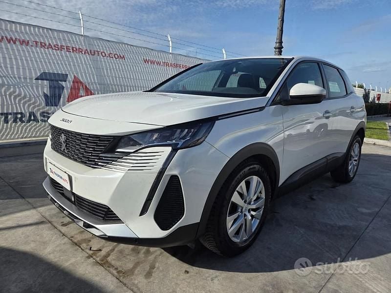 Bianco Usata 2021 Peugeot 3008 Business-Line SUV | 12.500 € (Super prezzo) - Immagine 1/4