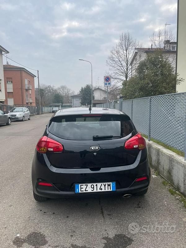 Usata Kia Ceed 115 CV (84 kW) 2015 Utilitaria